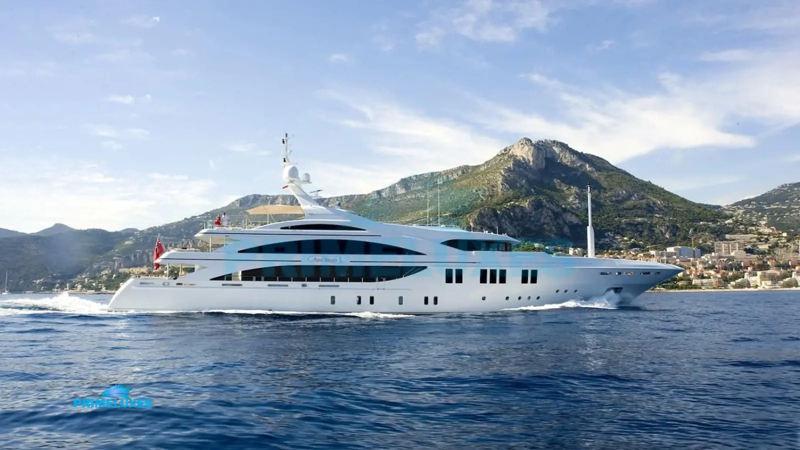MIMI Benetti Yacht Charter