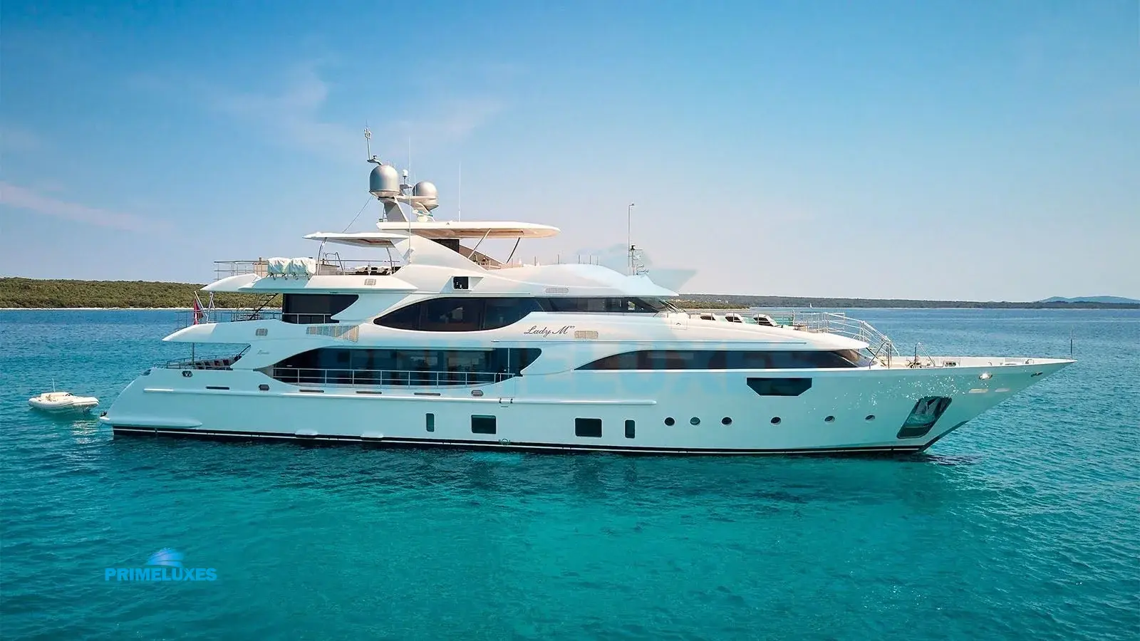 LADY MRD Benetti Crystal 140 Yacht Charter
