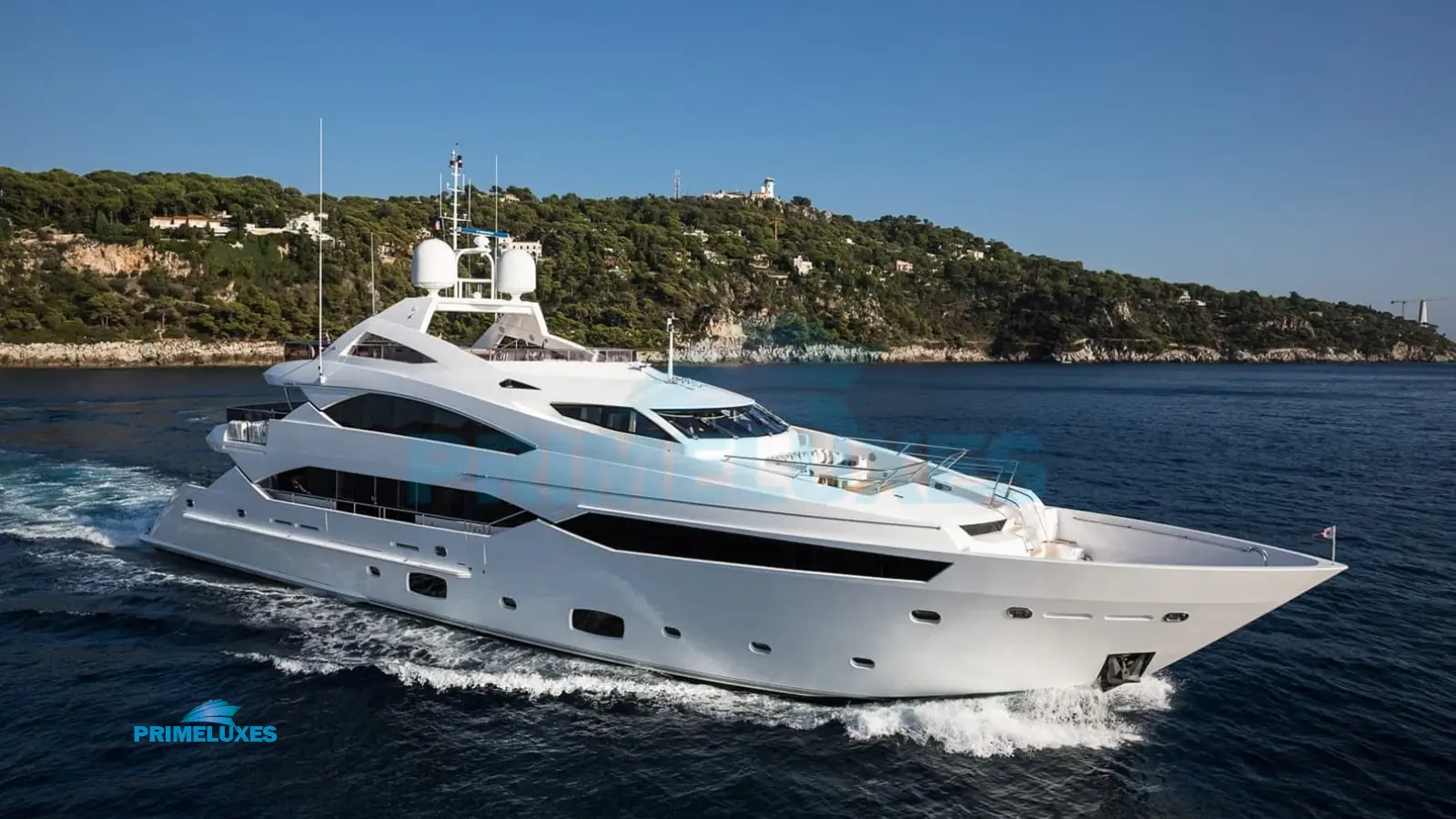 THUMPER Sunseeker Yacht Charter