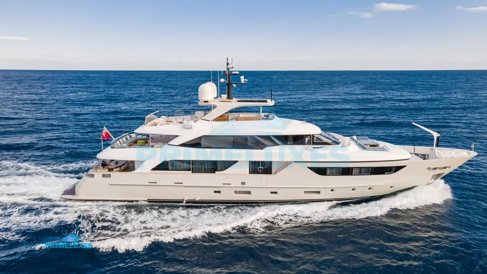 PREMURA Sanlorenzo SD126 Yacht Charter