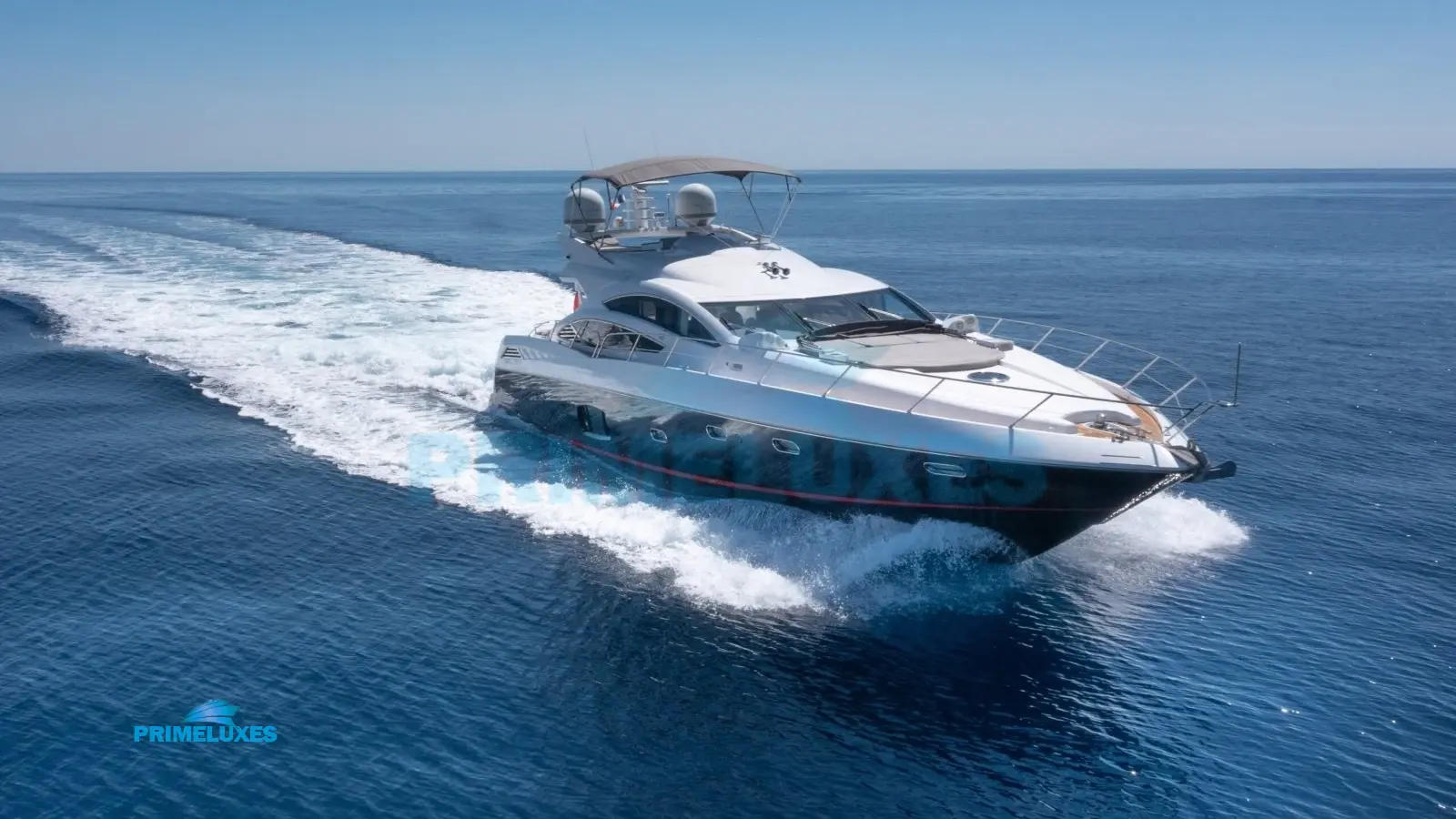 STAR OF SEVEN SEAS Sunseeker Predator 74 Yacht Charter
